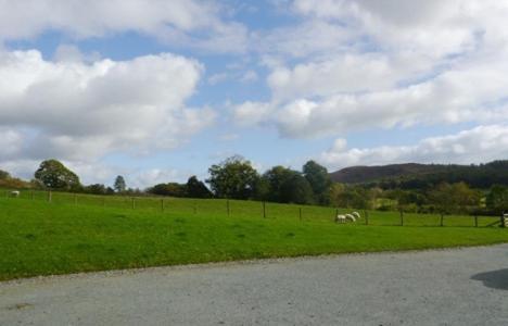 Chalet Family Friendly, Lovely Lakeland With Private Parking And A Patio
