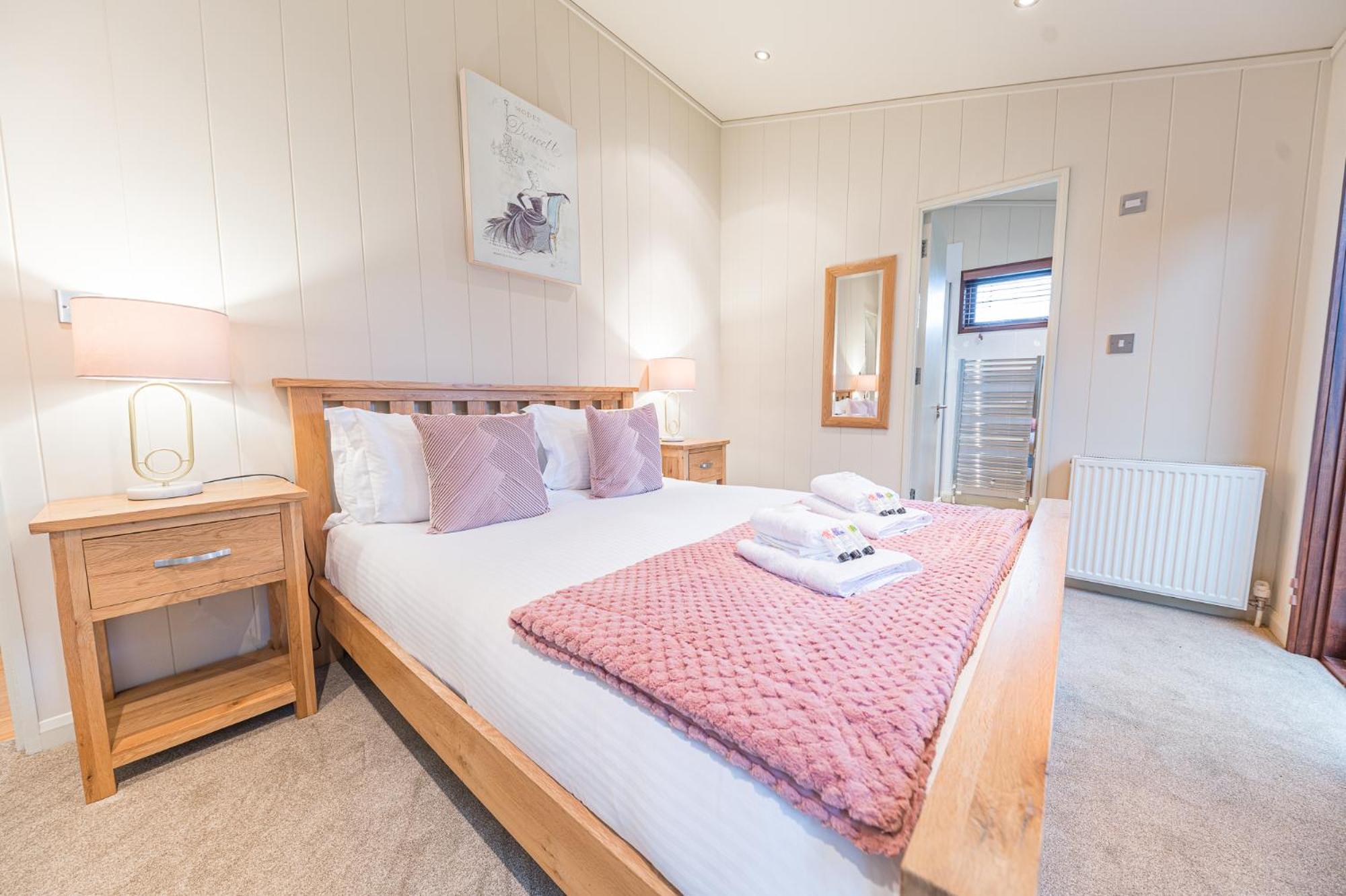 Family Friendly, Lovely Lakeland With Private Parking And A Patio * Hawkshead